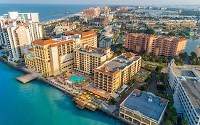 Holiday Inn in Clearwater Beach Fl